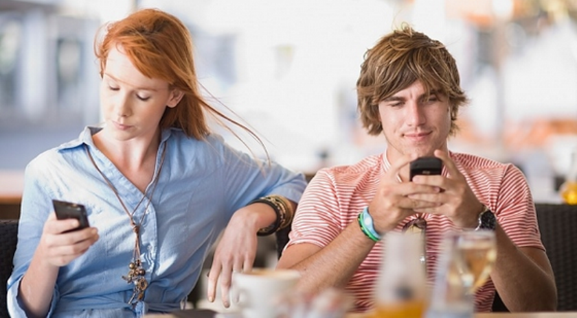 Drogati di social network e affini Quando vivere senza è impossibile