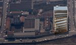 La torre dorata di Prada a Milano Una sorpresa, aspettando l'Expo