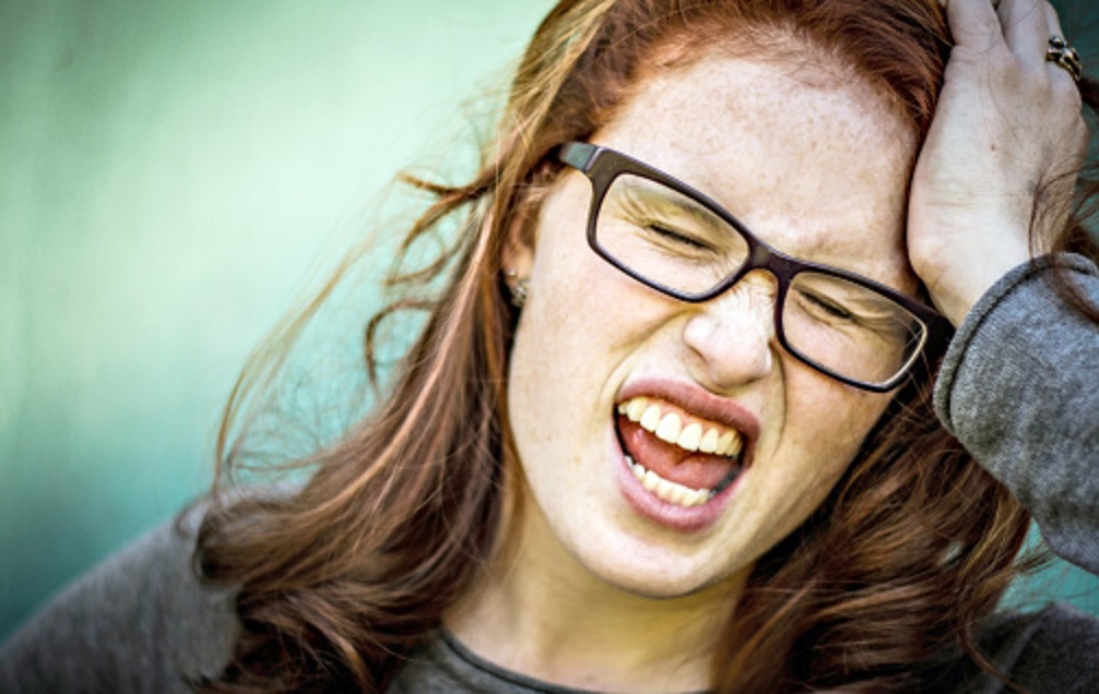 Quanti tipi di mal di testa esistono! C’è pure quello del fine settimana