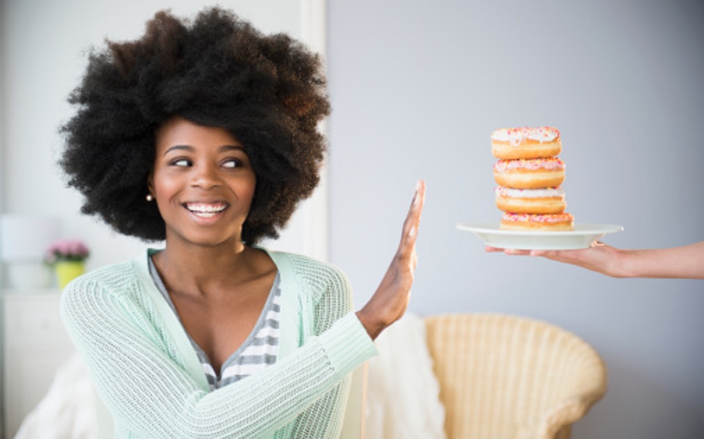 Non mangiare per un po’ di tempo potrebbe far vivere più a lungo