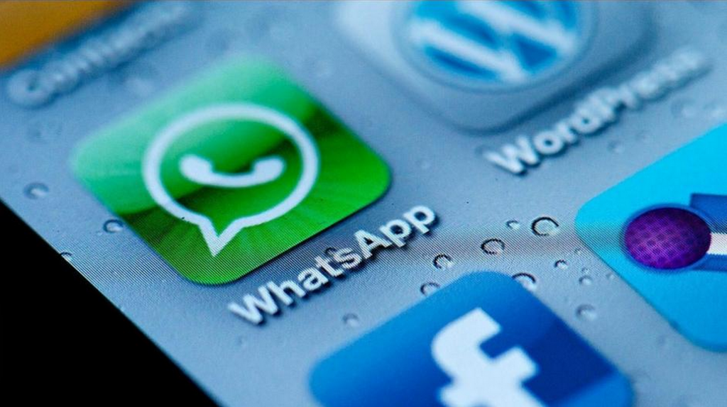 WhatsApp sbarca anche su pc Ora si chatta anche alla scrivania