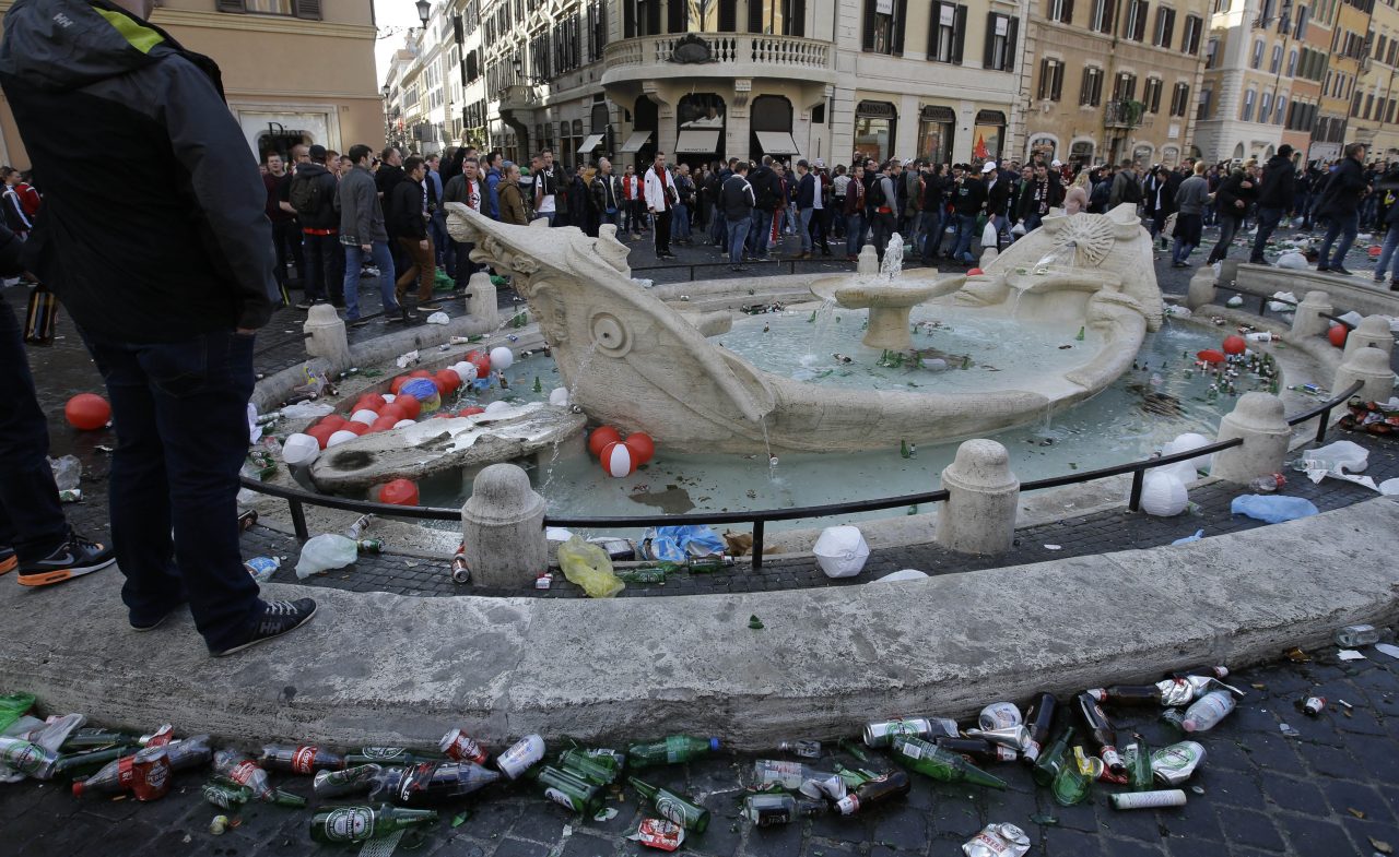 La fontana della Barcaccia spiegata anche agli olandesi