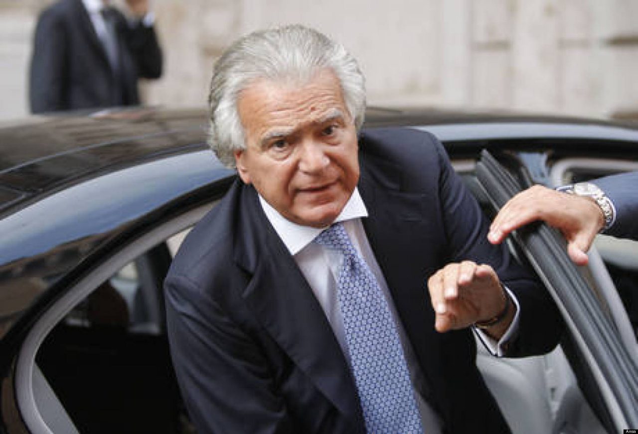 Il Patto del Nazareno è rotto Forse, però, mah, chissà…