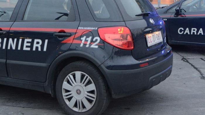 Il caso del maresciallo degradato che filmava nel bagno delle donne