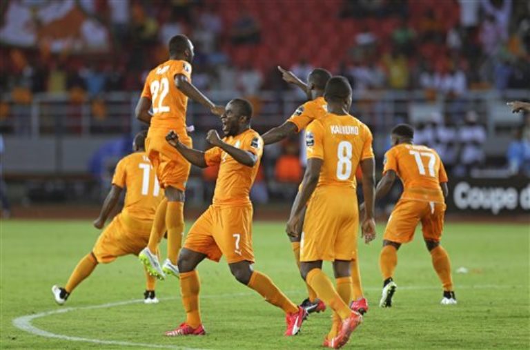 Pazzesca Coppa d’Africa ai rigori Il portiere para e poi segna il 9-8