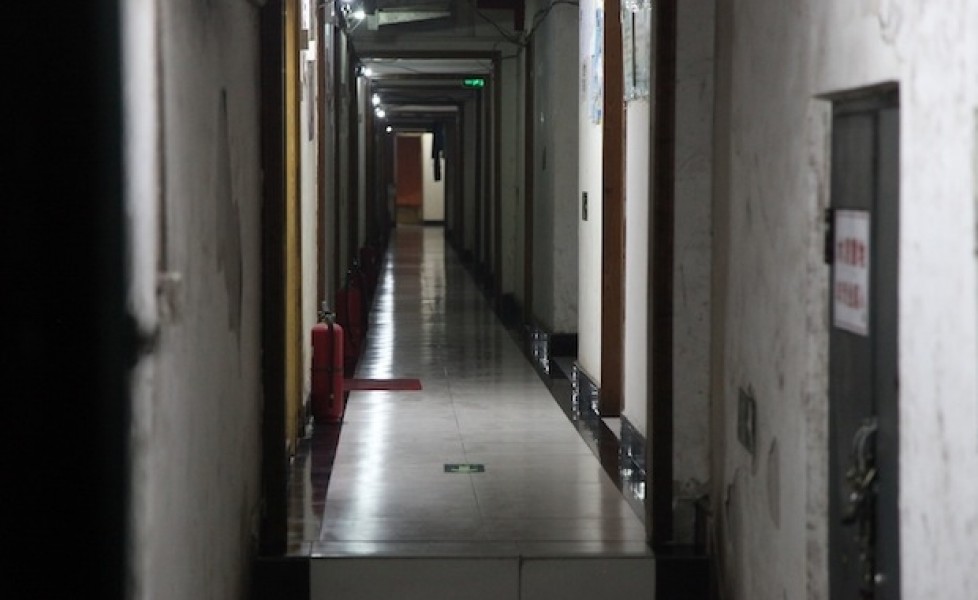 Uomini come topi: un milione nei sotterranei di Pechino