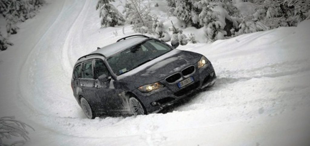 Come si guida quando nevica