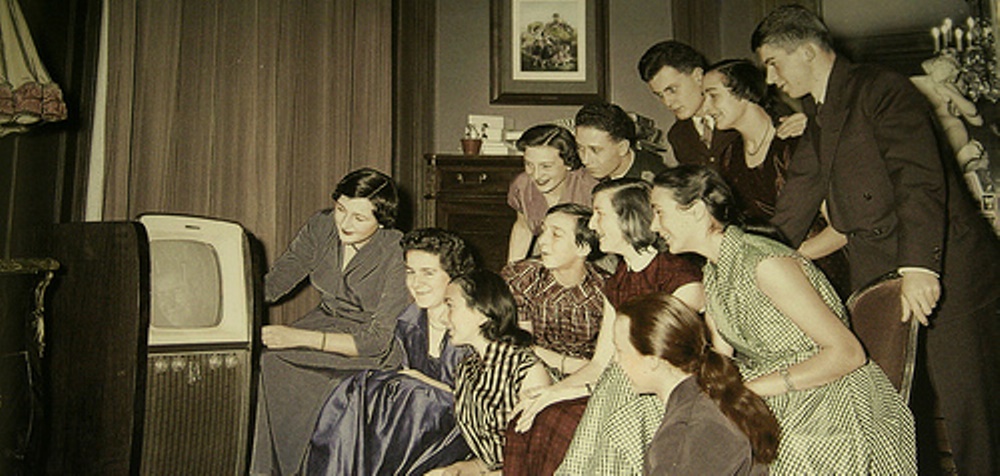 10 frasi dei bergamaschi davanti alla televisione
