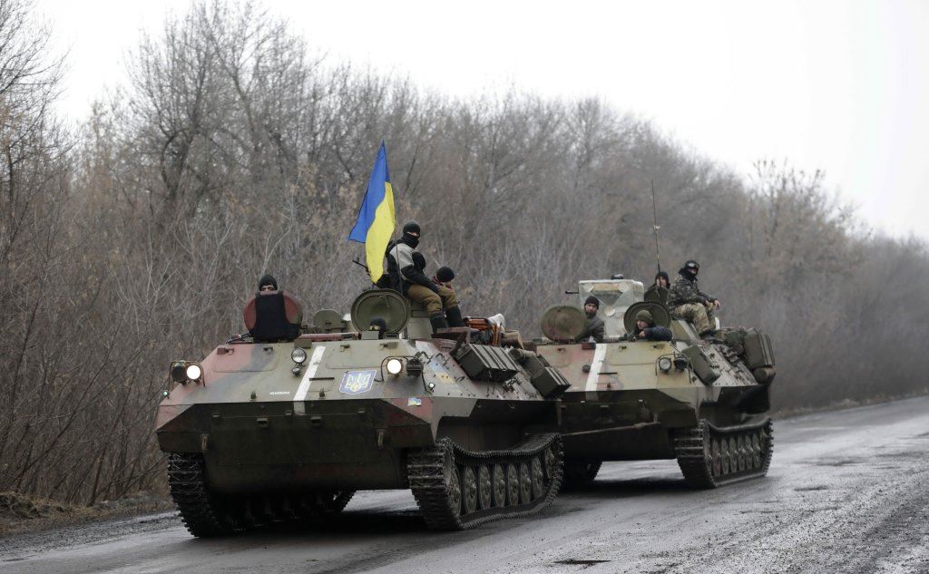 ucraina_nuovi_venti_di_guerra_a_est_gli_usa_pronti_a_fornire_armi_a_kiev-0-0-431319