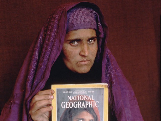 ragazza afgana 2002