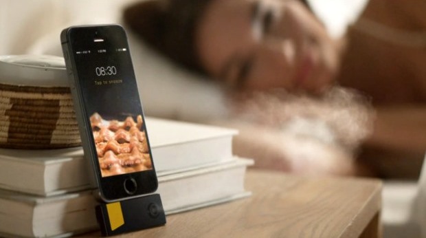 Le cinque app più curiose con cui iniziare la giornata