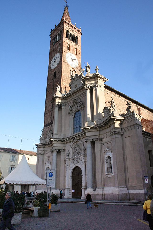 640px-TreviglioSMartino1