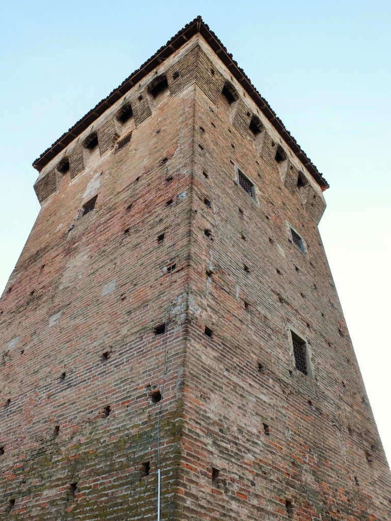 Romano 10  torre nord-est