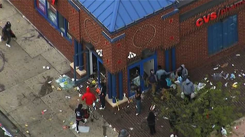 Suspect Dies Baltimore