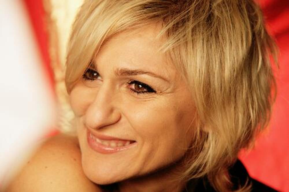 Emma Re, la cantante italiana che ha stregato tutta la Cina