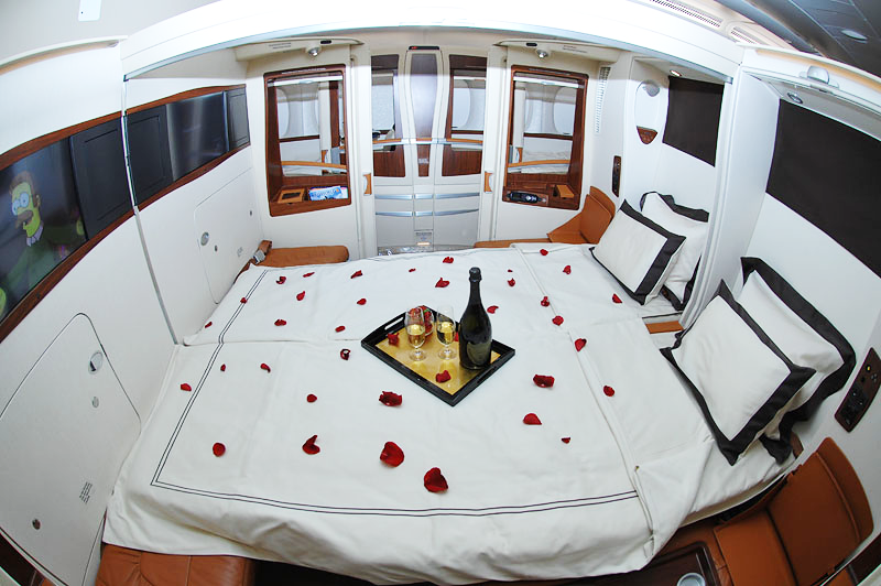 Viaggiate con noi in Suites Class dove un biglietto costa 18mila euro