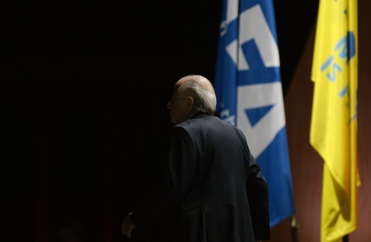 Blatter rieletto presidente FIFA ma la tempesta non si placherà