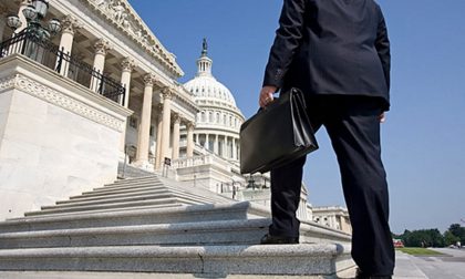 La democrazia delle lobby (contro cui servirebbe la politica)