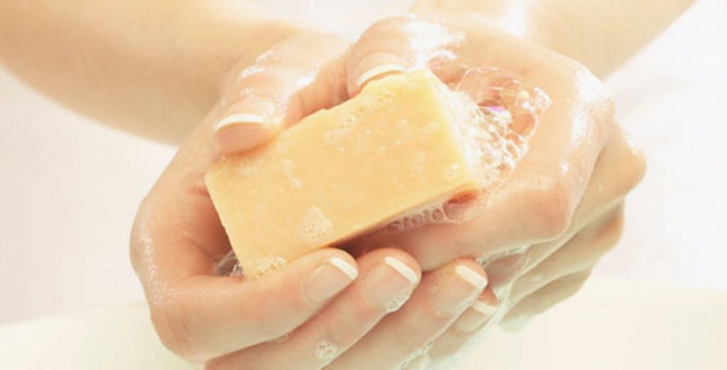 Sei regole per lavarsi le mani (O meglio, per farlo correttamente)