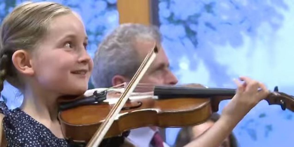 Il talento di “Little Miss Mozart” Prodigio musicale a soli 10 anni