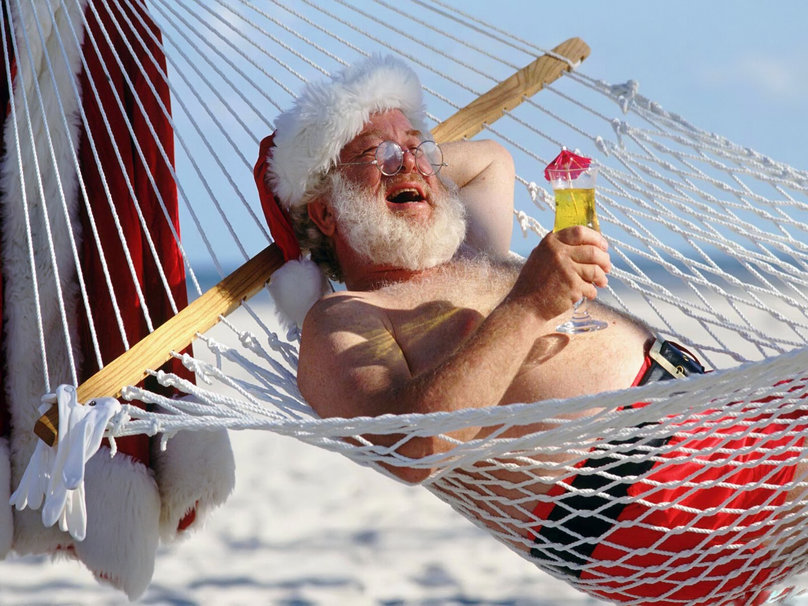 237745__santa-claus-a-hammock-cocktail_p