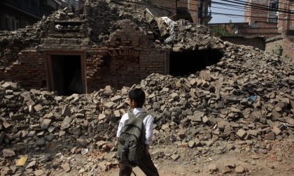 Il Nepal torna a scuola dopo il sisma