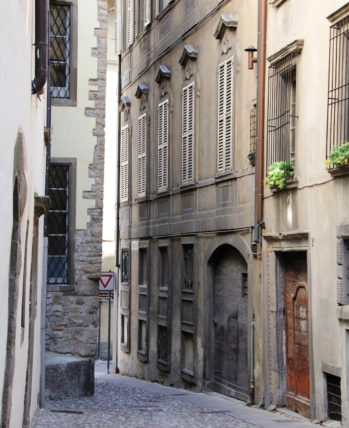 Via Rosate
