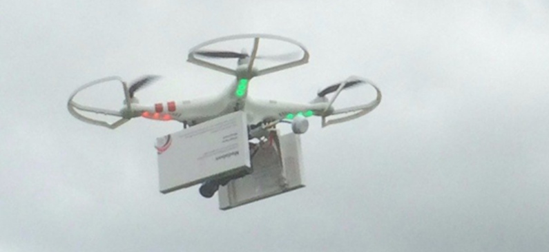 Lancio di pillole abortive col drone (e quel che certe donne non dicono)
