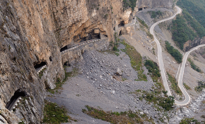guoliang-tunnel-road