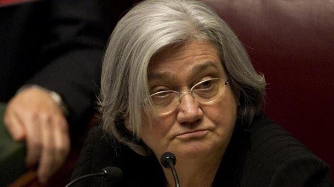 A proposito della bega furibonda fra il De Luca e la Rosy Bindi