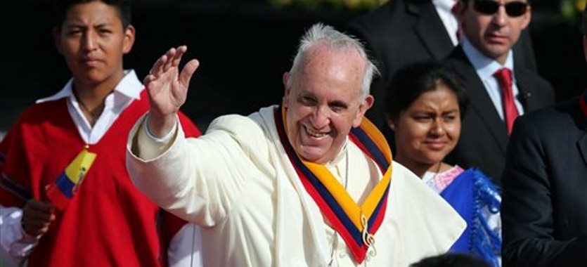 Sospese le telenovelas in Ecuador È arrivato il ciclone Francesco