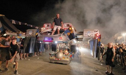 L'arrivo di Reja su un'astronave e l'emozione per il papà di Yara