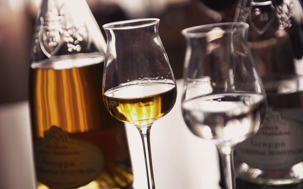 Anziché una bella birretta estiva gli esperti ora consigliano grappa