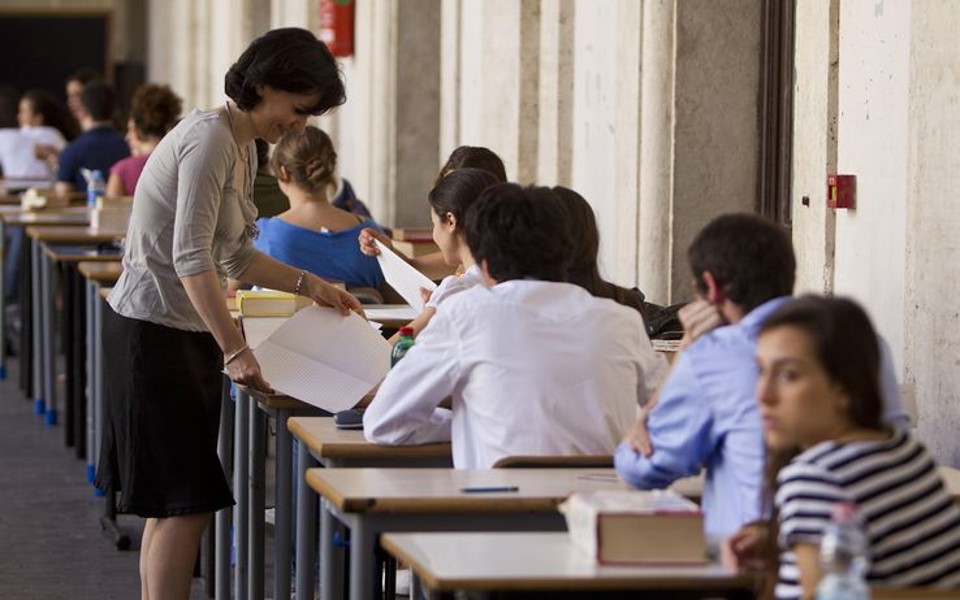 Cinque notizie che non lo erano Il liceo non durerà affatto 4 anni