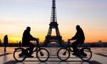 Voltare a destra col rosso si può A Parigi le bici sono più avanti