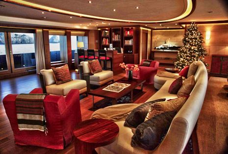 02_Seven-Seas_super_mega_luxury_yacht_charter main deck