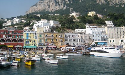I 5 porti italiani messi in vendita e cosa non torna in bandi e offerte