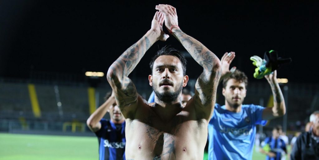 Pinilla tra acciacchi e cartellini Monachello vale l’azzardo?