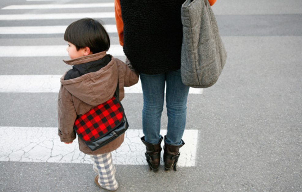 I bimbi non sanno attraversare Ora è provato scientificamente