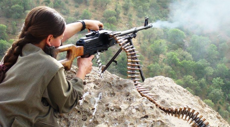 Il battaglione di ragazze yazide che han giurato vendetta all’Isis