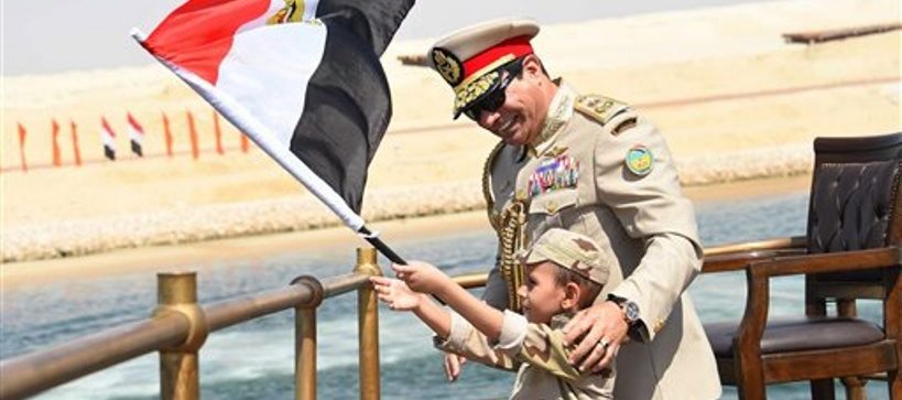 Il raddoppio del canale di Suez potrebbe non rivelarsi un affare