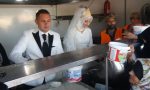 Gli sposi che al loro matrimonio avevano 4mila invitati (profughi)