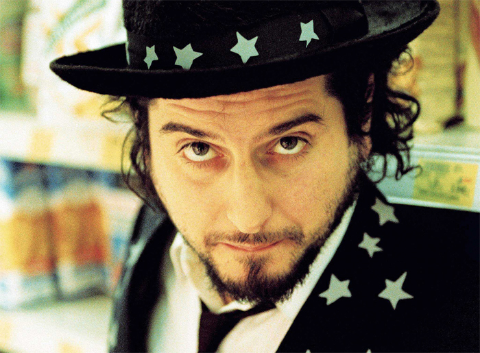 25 anni con Vinicio Capossela La musica è un bagno nel mare