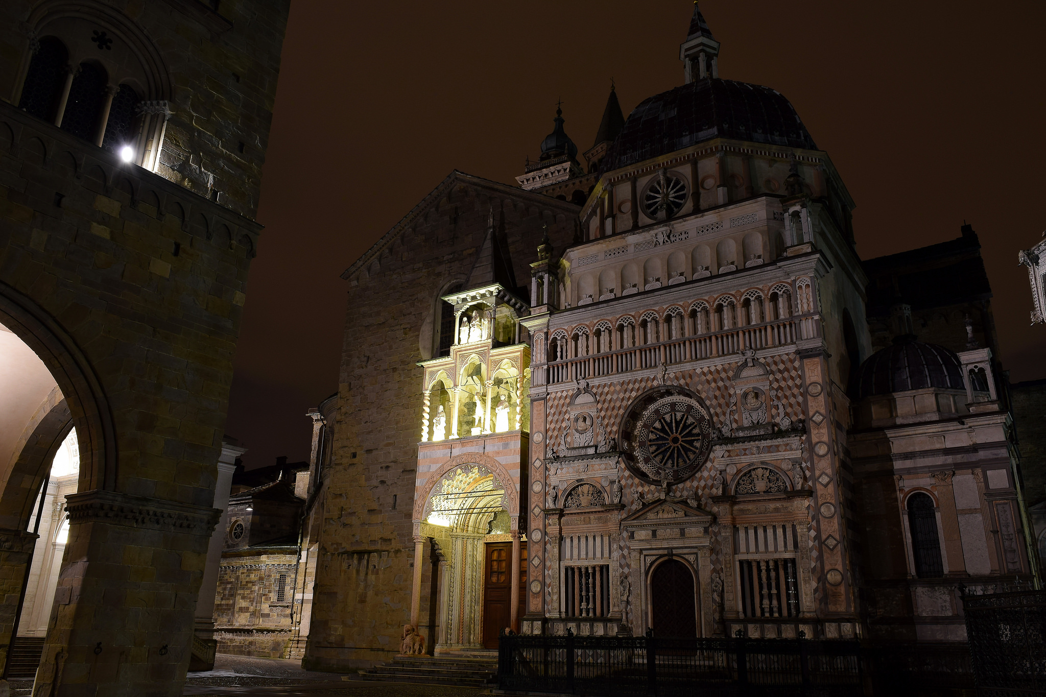 Bergamo di notte - Luca Caslini