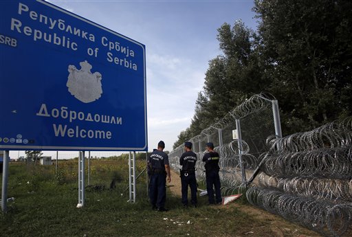 APTOPIX Serbia Migrants