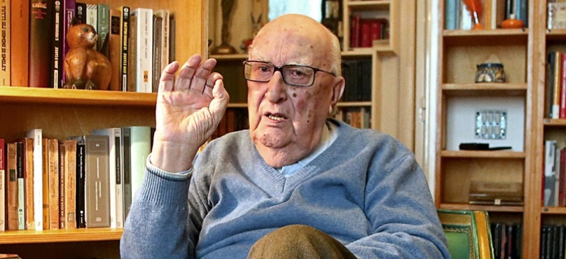 Camilleri, voce del verbo insistere