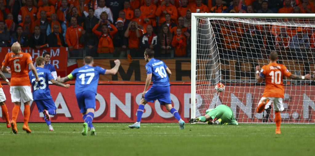 Netherlands Iceland Euro Soccer