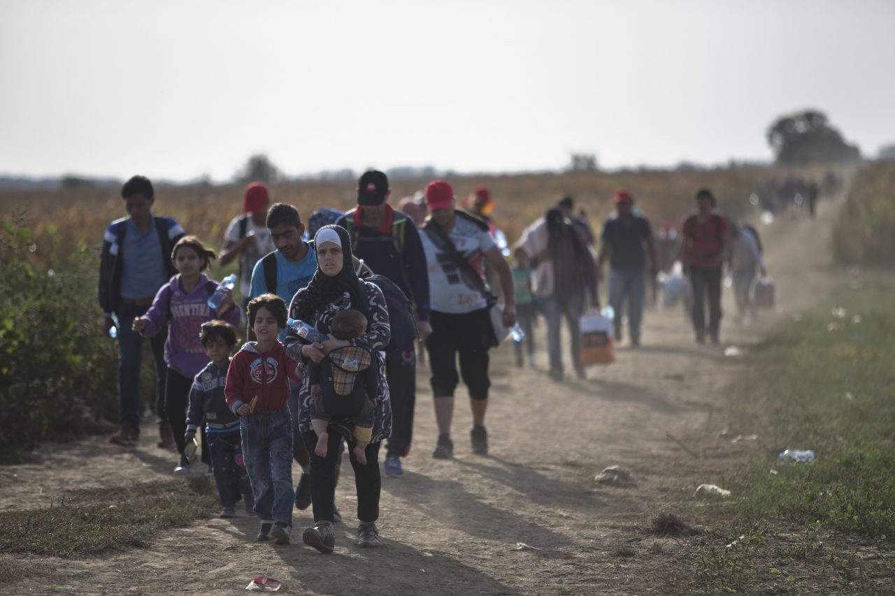 I “muri” di Ungheria e Croazia spingono i migranti verso l’Italia