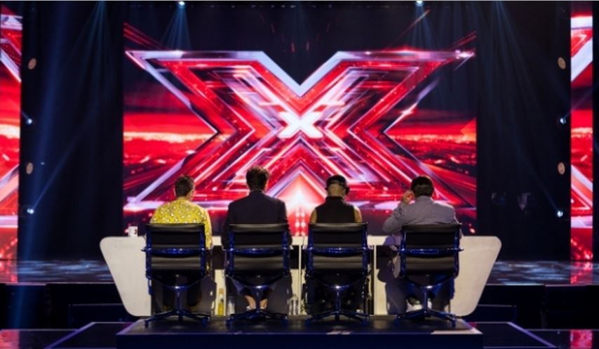 X Factor strapazza il Grande Fratello E Mediaset perde la sfida con Sky