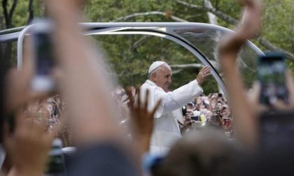È passato il Papa a Central Park e New York ha trattenuto il respiro